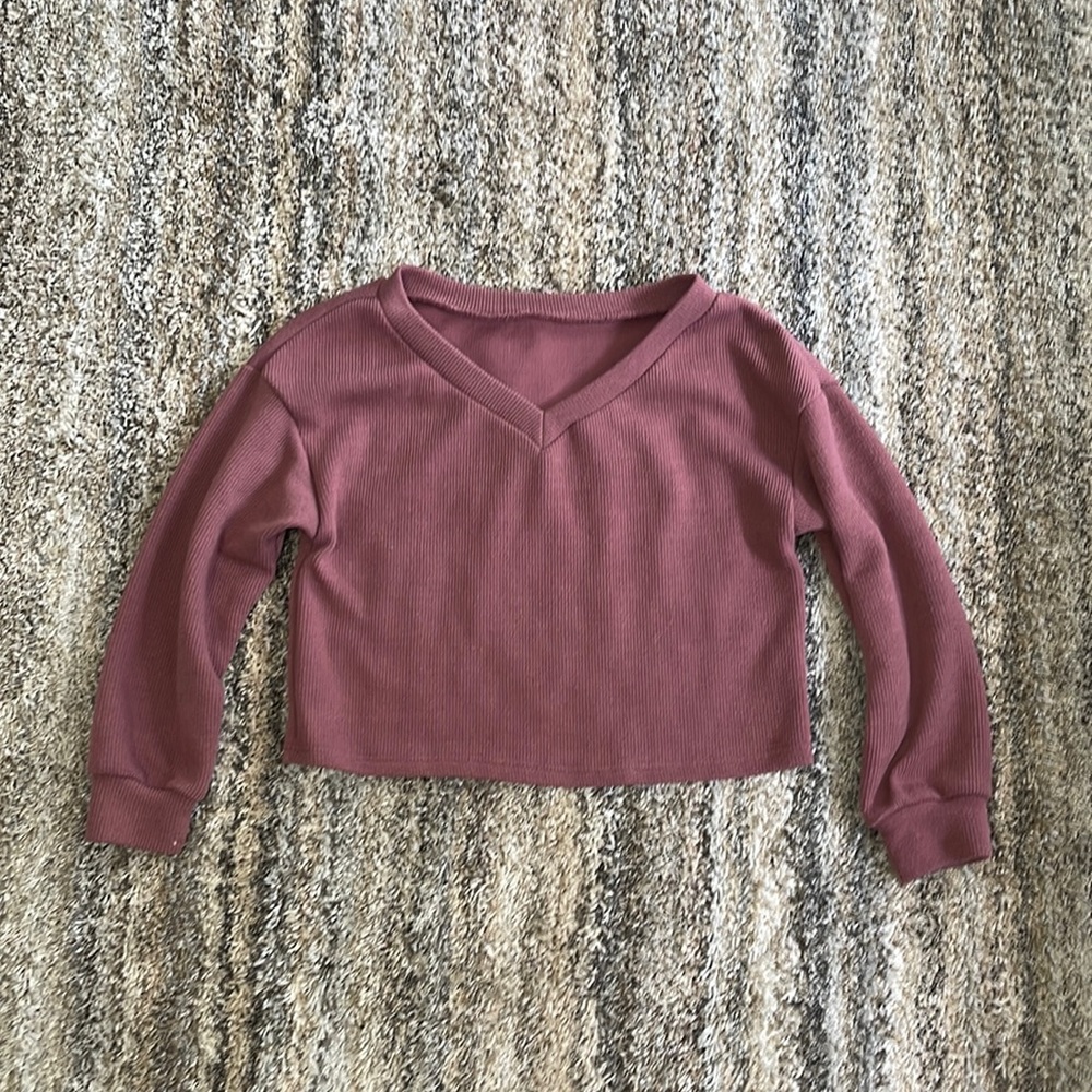 No Logo/No Tag. Medium/Large Crop Top